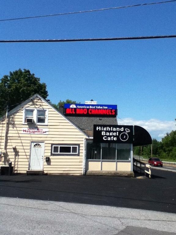 Americas Best Value Inn Highland-Poughkeepsie Zewnętrze zdjęcie